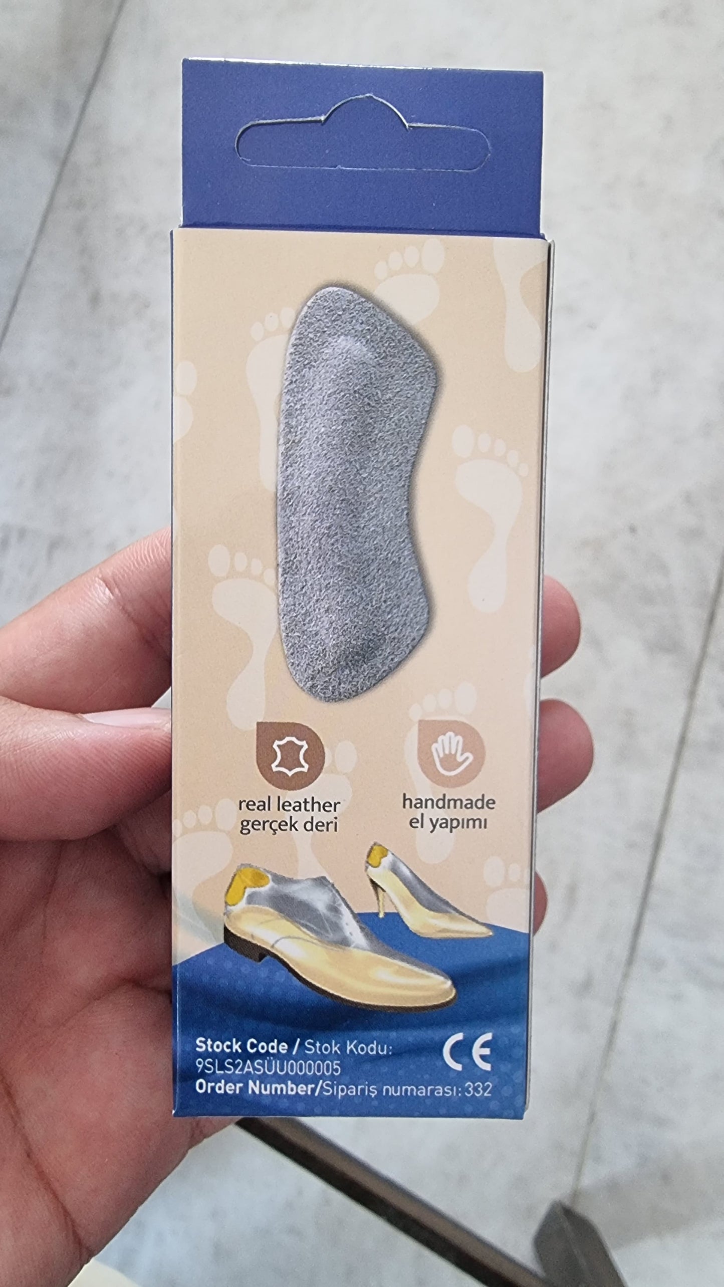 Kifidis 332 Anti‑Slip Topuk Yastığı – Deri kaplı, kendinden yapışkanlı