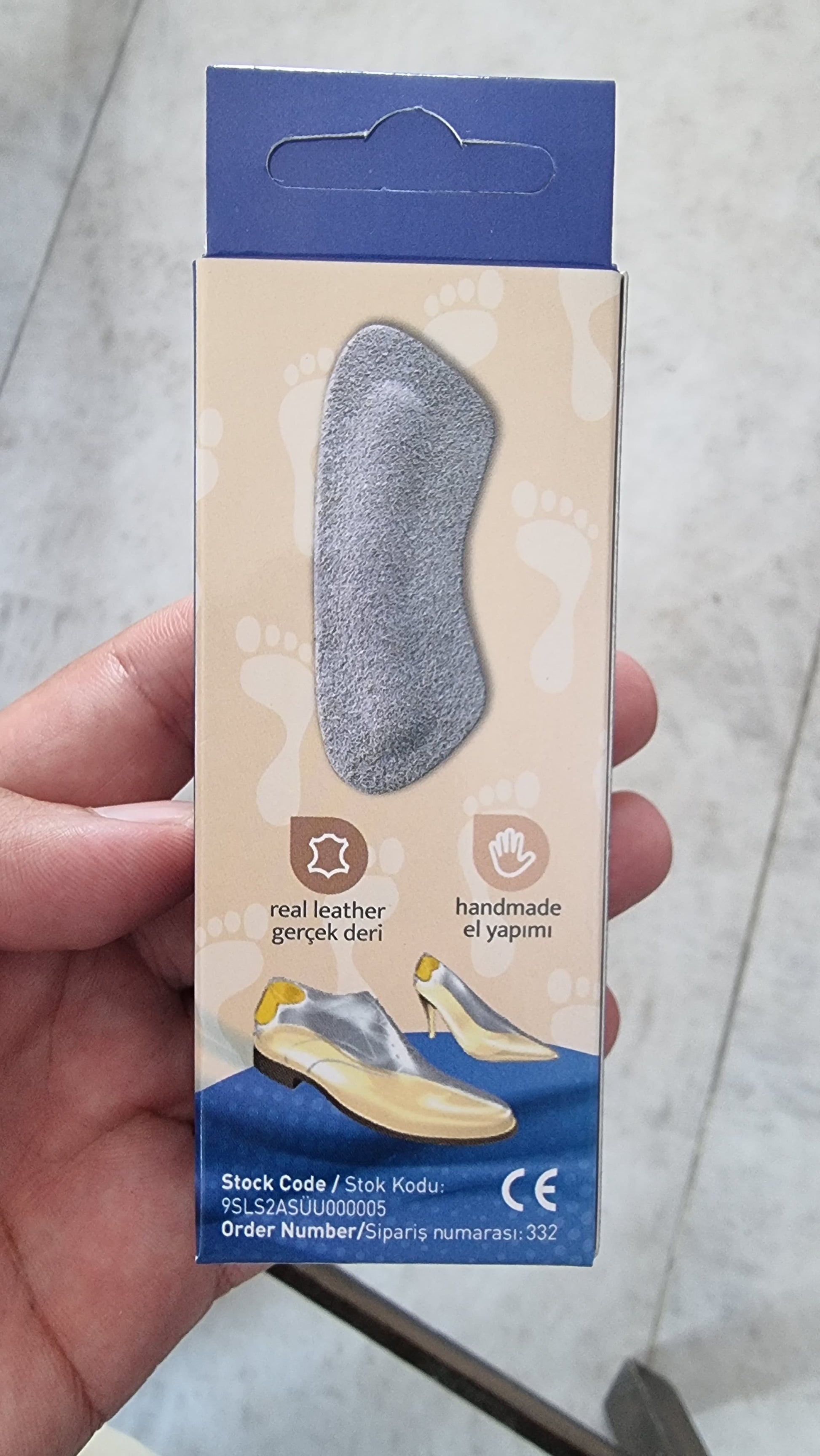 Kifidis 332 Anti‑Slip Topuk Yastığı – Deri kaplı, kendinden yapışkanlı