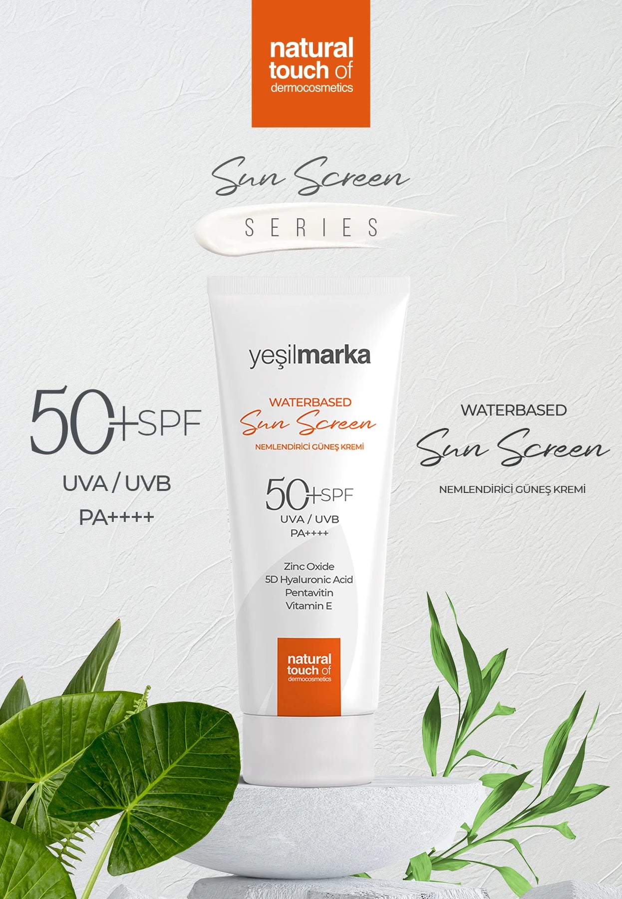 Doğal yaprak arka planında su bazlı güneş kremi SPF 50 PA++++ ürün fotoğrafı