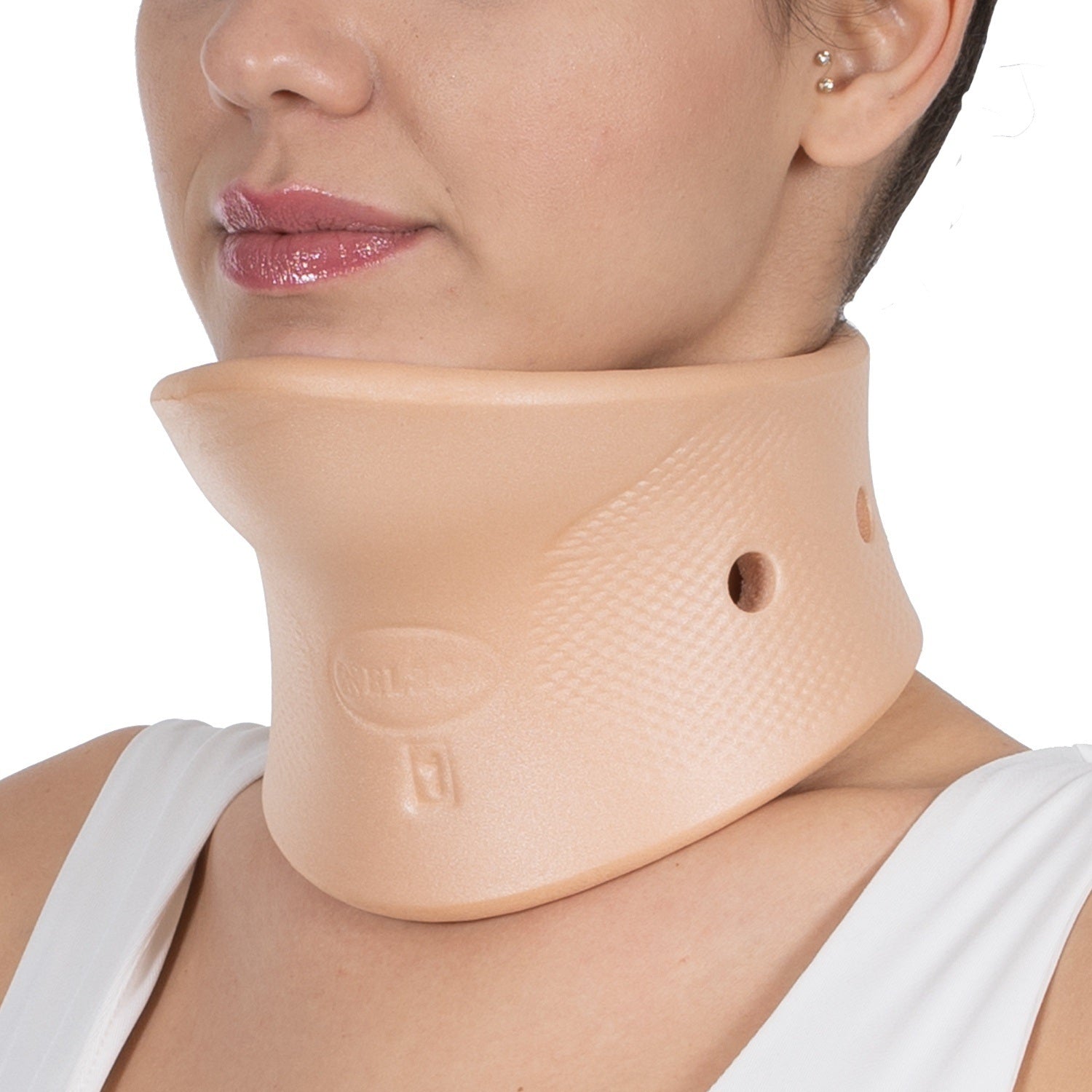 Wingmed W113 Nelson çenelikli boyunluk önden görünüm